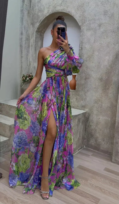 Mckenna | Stunning Flowing Gown
