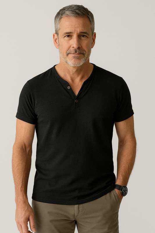 Eligio™ | KNITTED T-SHIRT WITH BUTTON